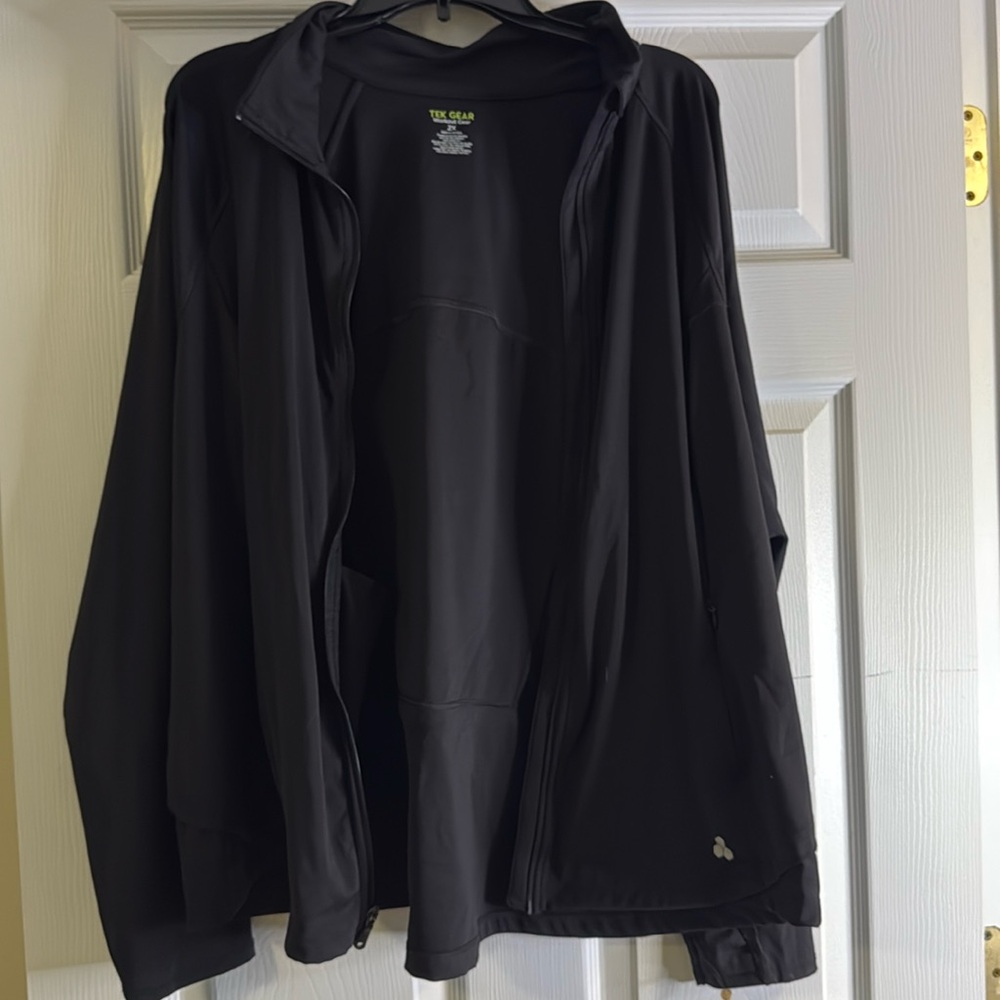 Gently used zip up workout top